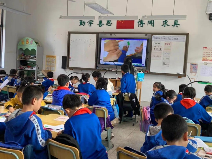 Case Sharing | Jetion Full Interactive Classroom Introduced into Nanping Jinyuan Primary School, Fengshu Mountain, Yuhua District, Changsha City